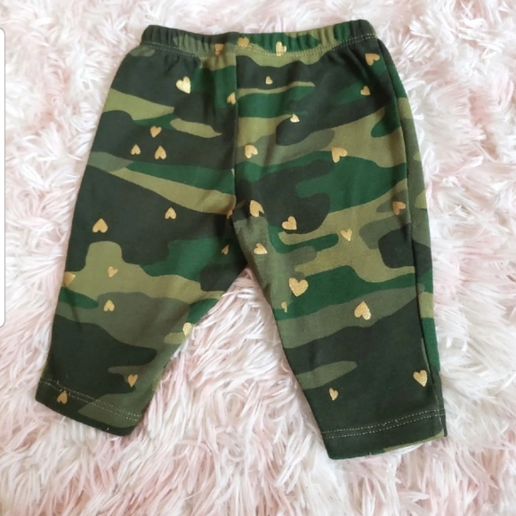 SOLD!!! Carter's set - Picture 3 of 3